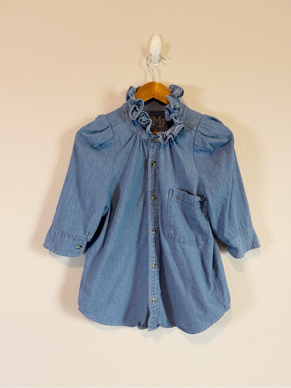 KMJ Kate McHale Jensen Southern Lover Denim  Ruffle Collar Puff Sleeve Top Sz M